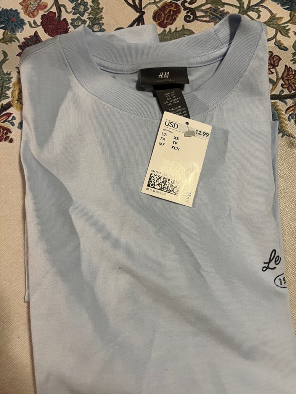 𝙃&𝙈 𝙏𝙚𝙚 - Picture 3 of 4